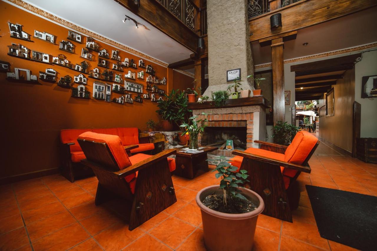 Gran Hotel París Cuenca Exterior foto